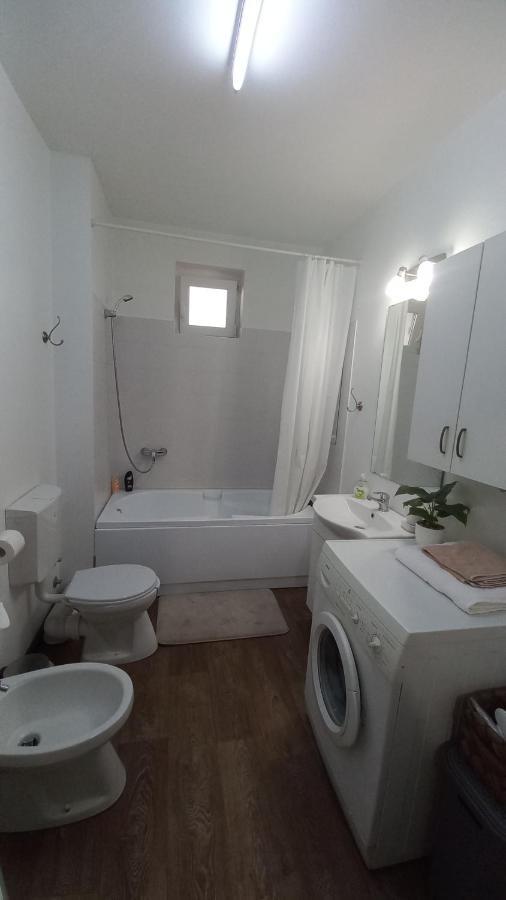 Dove Apartment Sibiu Esterno foto