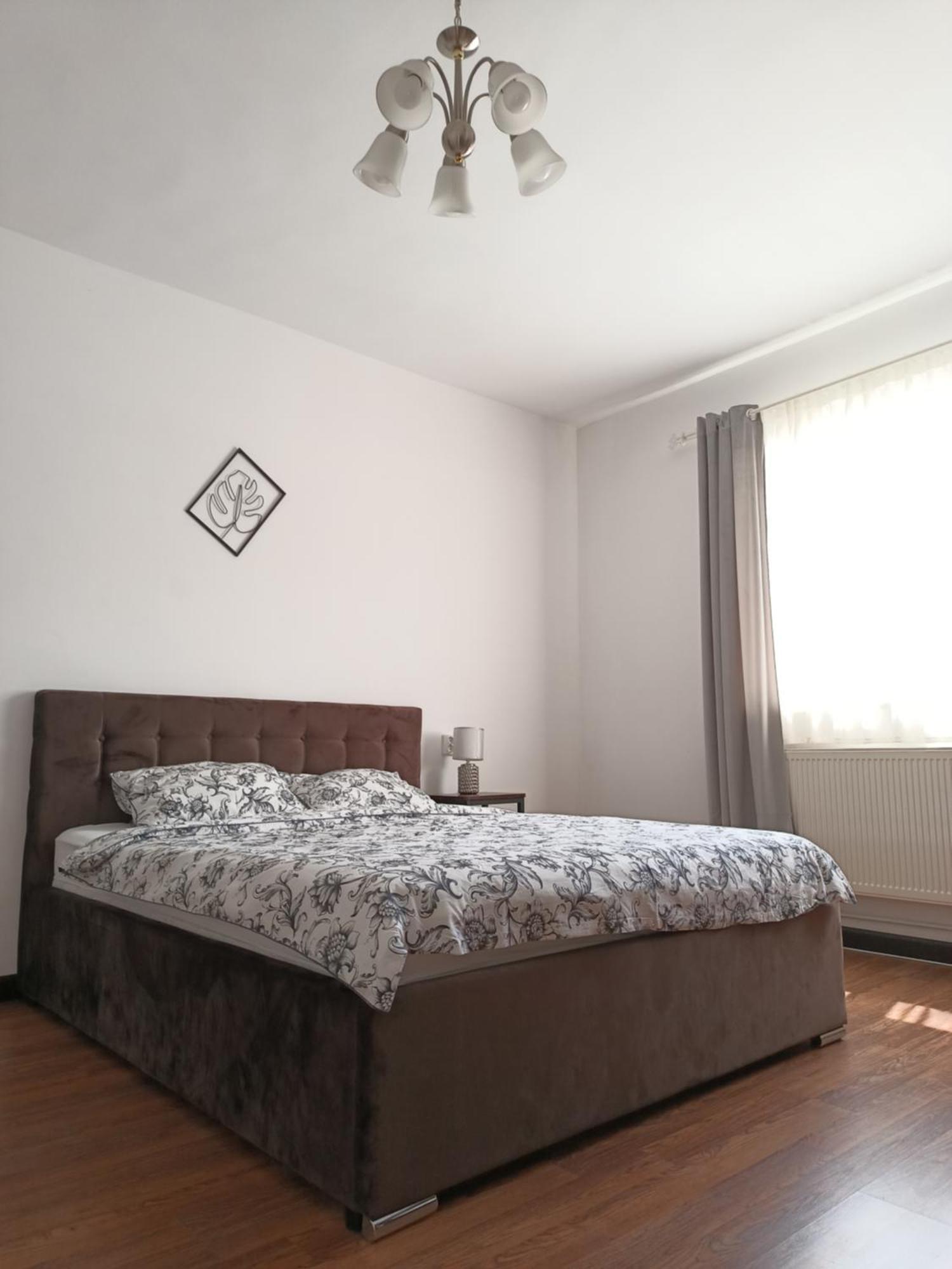 Dove Apartment Sibiu Esterno foto